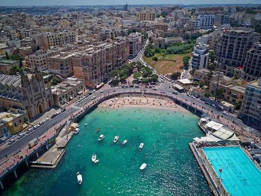 Good Value For Money - Close To D Seafront & Bars Sliema