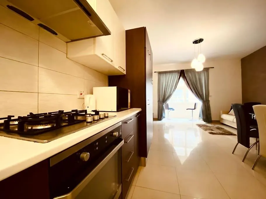 Apartment Good Value For Money - Close To D Seafront & Bars Sliema