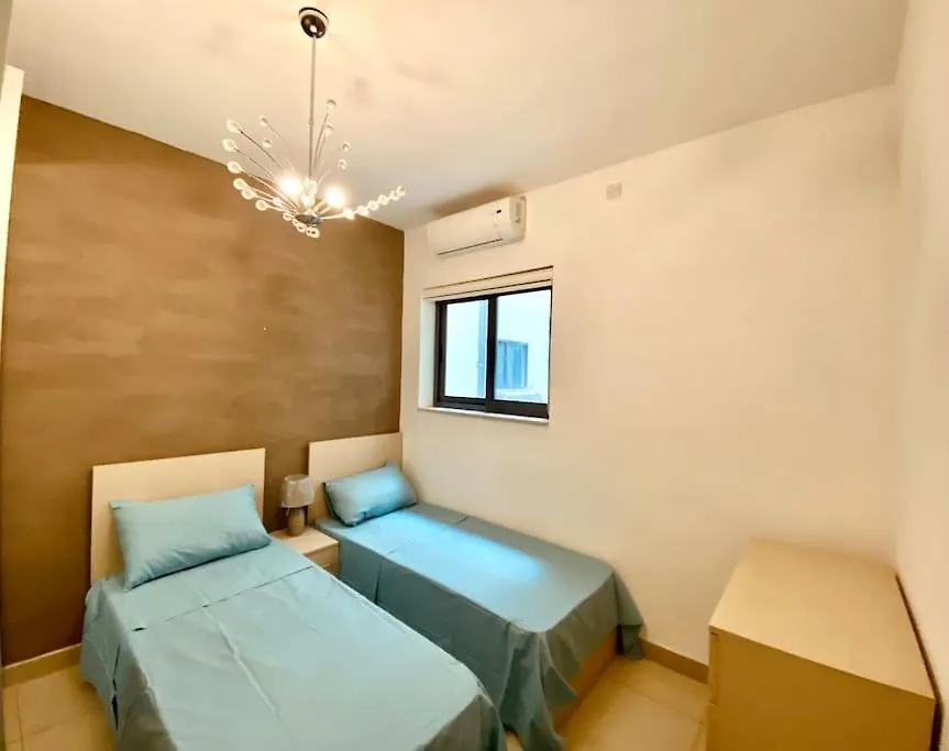Good Value For Money - Close To D Seafront & Bars Sliema